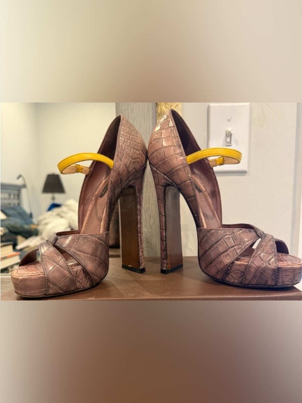 ***SOLD*** Louis Vuitton Fall 2013 Crocodile High Heel - Picture 2 of 5